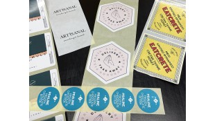 ΑΥΤΟΚΟΛΛΗΤΑ 4ΧΡΩΜΙΑ 4cm ΚΑΦΕΠ.10.000 ΤΕΜ* Εξοπλισμός
